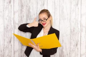 The key requirements for shredding in Australia include compliance with the Privacy Act 1988, which mandates the secure destruction of confidential, sensitive, or personal materials. Organizations must take reasonable steps to destroy or de-identify personal information that is no longer needed, in accordance with the Notifiable Data Breaches (NDB) Scheme.